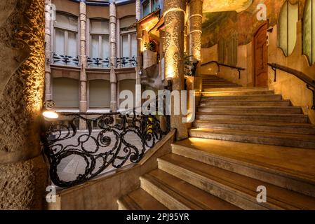 Access stairs to the noble floor of Casa Milà (La Pedrera) from one of the interior courtyards (Barcelona, Catalonia, Spain) Stock Photo