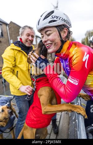 EIJSDEN - Mischa Bredewold has won the fifth edition of the Volta Limburg Classic for women. ANP MARCEL VAN HOORN Credit: ANP/Alamy Live News Stock Photo