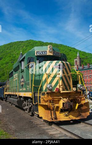 May 18, 2019. Jim Thorpe, Pennsylvania. a historic diesel locomotive on train tracks in the town of Jim Thorpe Pennsylvania. Stock Photo