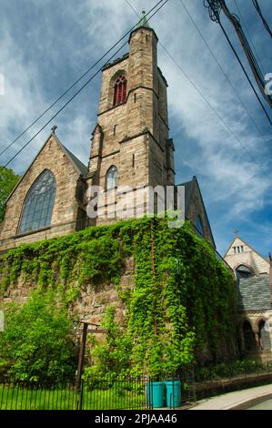 St. Mark's & St. John's Episcopal Church with the town of Jim Thorpe Pennsylvania in carbon county. Stock Photo