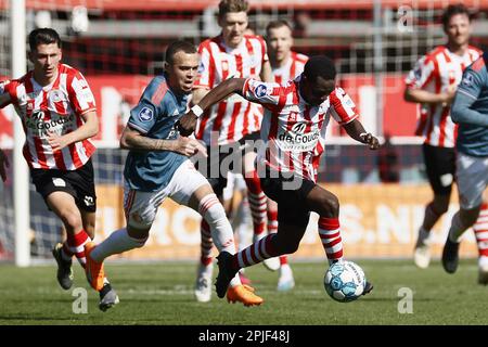 ROTTERDAM - (lr) Quilindschy Hartman of Feyenoord, Joshua Kitolano of Sparta Rotterdam during the Dutch premier league match between Sparta Rotterdam and Feyenoord Rotterdam at Sparta Stadion Het Kasteel on April 2, 2023 in Rotterdam, Netherlands. ANP PIETER STAM DE JONGE Stock Photo