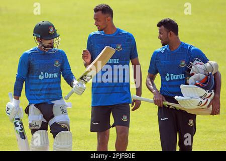 From left...Litton Kumar Das, Shariful Isalm and Ebadot Hossain during  Bangladesh Test Cricket Team attends practice session ahead of their alpne Tes Stock Photo