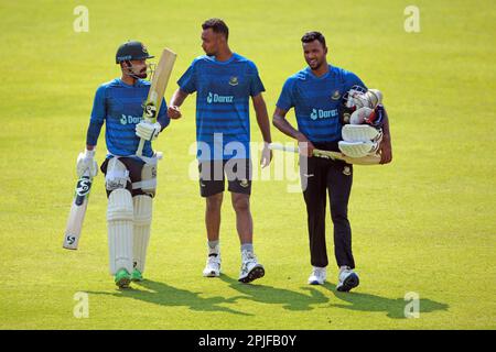 From left...Litton Kumar Das, Shariful Isalm and Ebadot Hossain during  Bangladesh Test Cricket Team attends practice session ahead of their alpne Tes Stock Photo