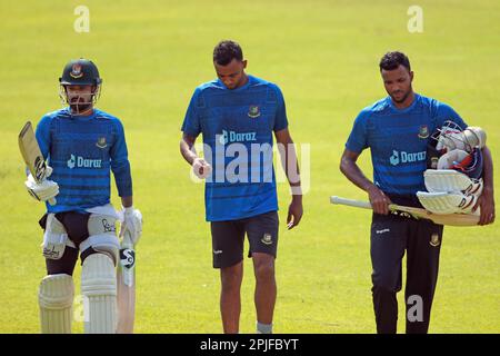 From left...Litton Kumar Das, Shariful Isalm and Ebadot Hossain during  Bangladesh Test Cricket Team attends practice session ahead of their alpne Tes Stock Photo