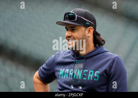 Seattle Mariners' Eugenio Suarez looks on during batting practice before a  baseball game against the Washington Nationals, Tuesday, July 12, 2022, in  Washington. (AP Photo/Nick Wass Stock Photo - Alamy