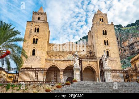 Cathedral San Salvatore on Piazza Duomo in Cefalu. Sicily, Italy Stock Photo