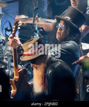 Austin, USA. 02nd Apr, 2023. Slash and Billy Gibbons perform during the 2023 CMT Music Awards at Moody Center on April 02, 2023 in Austin, Texas. Photo: Amy Price/imageSPACE/Sipa USA Credit: Sipa USA/Alamy Live News Stock Photo