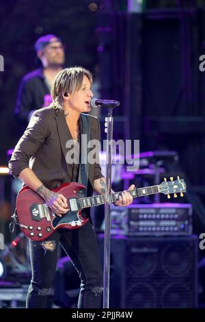 Austin Texas USA, March 29 2023: Four-time Grammy award-winning country singer KEITH URBAN performs onstage during a Country Music Television (CMT) Awards taping on an outdoor stage downtown. A crowd of 3,000 fans packed Congress Avenue to hear Urban, an Australian native, and other CMT country music stars in the shadow of the Texas Capitol. Credit: Bob Daemmrich/Alamy Live News Stock Photo