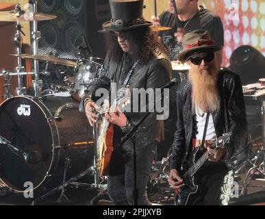 Austin, USA. 02nd Apr, 2023. Slash and Billy Gibbons perform during the 2023 CMT Music Awards at Moody Center on April 02, 2023 in Austin, Texas. Photo: Amy Price/imageSPACE/Sipa USA Credit: Sipa USA/Alamy Live News Stock Photo