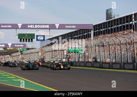 Melbourne, Australia. 02nd Apr, 2023. The start of the race during the Formula One Australian Grand Prix at the Albert Park Circuit in Melbourne. (Photo by George Hitchens/SOPA Images/Sipa USA) Credit: Sipa USA/Alamy Live News Stock Photo