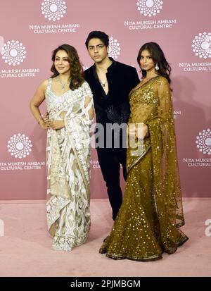 Indian film producer Gauri Khan (L), her son Aryan Khan (M) and her daughter Suhana Khan (R) pose for a photo shoot on the red carpet during the second day of the opening of Nita Mukesh Ambani Cultural Centre in Mumbai, India, 01 April, 2023. (Photo by Indranil Aditya/NurPhoto) Credit: NurPhoto SRL/Alamy Live News Stock Photo