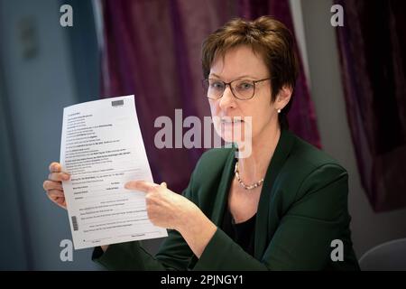 Bremen, Germany. 03rd Apr, 2023. Carola Janssen, head of the Bremen electoral district, speaks at a press conference. Nearly 463,000 people are eligible to vote in the election for Bremen's parliament on May 14. The mailing of election notifications begins on April 4. Credit: Sina Schuldt/dpa/Alamy Live News Stock Photo