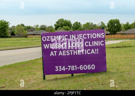 Ozempic injection hi-res stock photography and images - Alamy