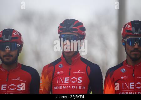 Vitoria-Gasteiz, Euskadi, Spain. 3rd Apr, 2023. Vitoria-Gasteiz, Spain, 3th April, 2023: The Ineos Grenadiers rider, Egan Bernal in the presentation during the 1st Stage of the Itzulia Basque Country 2023 between Vitoria-Gasteiz and Labastida, on April 03, 2023, in Vitoria-Gasteiz, Spain. (Credit Image: © Alberto Brevers/Pacific Press via ZUMA Press Wire) EDITORIAL USAGE ONLY! Not for Commercial USAGE! Stock Photo