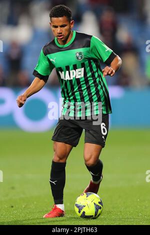 Sassuolo refuse to sell defender Rogerio to Spartak Moscow for