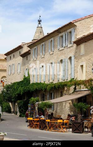 The village of Crillon-le-Brave district of Vaucluse, Provence, France Stock Photo