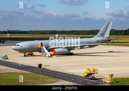 Airbus A330 MRTT (KC-30A) and the older KDC-10 Extender tanker transport aircraft of the Royal Netherlands Air Force at Eindhoven Airbase. The Netherl Stock Photo