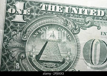 all-seeing eye on US one dollar bill closeup macro Stock Photo - Alamy