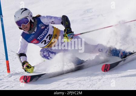 Molly Mueller competes in the women's slalom ski race during the U.S ...