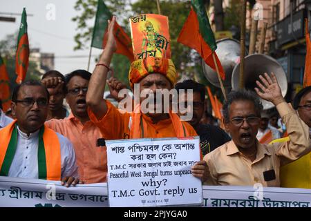 Kolkata, India. 4th Apr, 2023. India's ruling party Bharatiya Janata Party (BJP) activists demonstrate to protest against the alleged attack on activists of BJP on Ram Navmi in Kolkata. (Credit Image: © Sayantan Chakraborty/Pacific Press via ZUMA Press Wire) EDITORIAL USAGE ONLY! Not for Commercial USAGE! Stock Photo