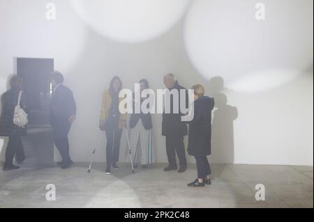 april 4, 2023 - Milano- Pirelli Hangar Bicocca mostra 'Grand Bal' dell'artista Ann Veronica Janssens. Nella foto da sx: Ilaria Tronchetti Provera, Mar Stock Photo