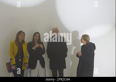 april 4, 2023 - Milano- Pirelli Hangar Bicocca mostra 'Grand Bal' dell'artista Ann Veronica Janssens. Nella foto da sx: Ilaria Tronchetti Provera, Mar Stock Photo