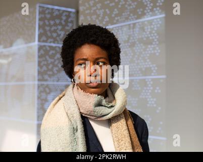 Afro girl fashion Stock Photo - Alamy