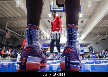 Wilmington, Delaware, USA. 4th Apr, 2023. Rio Grande Valley Vipers players warming up prior to a game one NBA G League Finals game between the Delaware Blue Coats and the Rio Grande Valley Vipers Thursday, Mar. 30, 2023; at the Chase Fieldhouse in Wilmington, DE. (Credit Image: © Saquan Stimpson/ZUMA Press Wire) EDITORIAL USAGE ONLY! Not for Commercial USAGE! Stock Photo