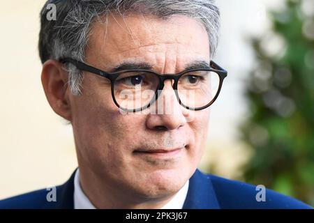 Paris, France. 04th Apr, 2023. Olivier FAURE, first secretary of the Socialist Party (PS), and Johanna ROLLAND during a meeting with the French Prime Minister at the Hotel Matignon, on April 4, 2023 in Paris, France. Credit: Victor Joly/Alamy Live News Stock Photo