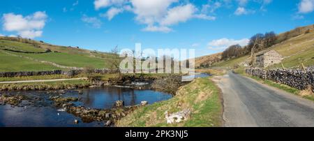 Stunning panoramic view through Langstrothdale at the head of Wharfedale. Along here, the source of the River Wharfe is found. Yorkshire Dales Nationa Stock Photo
