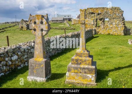 19.05.2021 Howmore, South Uist, Scotland, UK.Howmore Old Graveyard is situated nearby to the church Dermot's Chapel and the ruins St. Mary Stock Photo