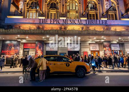 Theatrelovers mob the Lunt-Fontanne Theatre in the Theater District in New York to enter to see the revival of “Sweeney Todd: The Demon Barber of Fleet Street” on Wednesday, March 29, 2023. The well received Stephen Sondheim musical premiered on Broadway in 1979 and this is its first Broadway revival. (© Richard B. Levine) Stock Photo