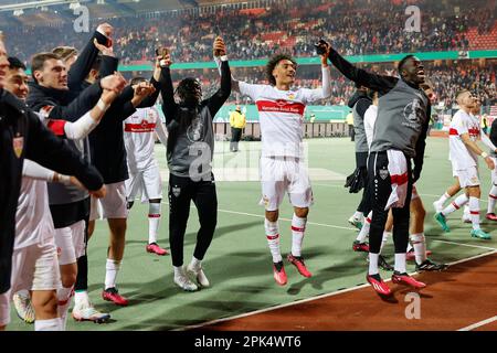 Nuremberg, Germany. 05th Apr, 2023. Soccer: DFB Cup, 1. FC Nürnberg - VfB Stuttgart, quarterfinal, Max Morlock Stadium. The Stuttgart team, with scorer Enzo Millot in the middle, celebrates its 1:0 victory. Credit: Daniel Löb/dpa - IMPORTANT NOTE: In accordance with the requirements of the DFL Deutsche Fußball Liga and the DFB Deutscher Fußball-Bund, it is prohibited to use or have used photographs taken in the stadium and/or of the match in the form of sequence pictures and/or video-like photo series./dpa/Alamy Live News Stock Photo