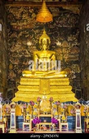 Buddha at Wat Suthat (in the Phra Ubosot) in Bangkok, Thailand Stock Photo
