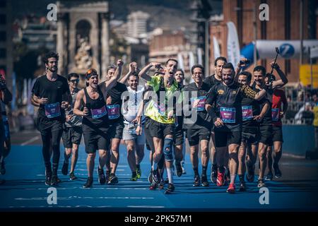 Alex Roca Maraton Alex Roca reaching the finish line in his first Barcelona marathon and ...
