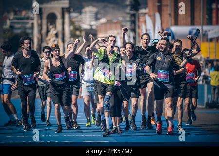 Alex Roca Maraton Alex Roca reaching the finish line in his first Barcelona marathon and ...