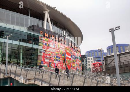 The Emirates Stadium is home to Premiership Team Arsenal Football Club, situated in Holloway, Islington, London. Known as 'The Gunners', Stock Photo