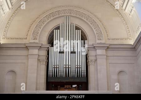 Organ, interior view of the Basilica of Our Lady of the Rosary in Fatima in central Portugal, Fatima, Portugal Stock Photo