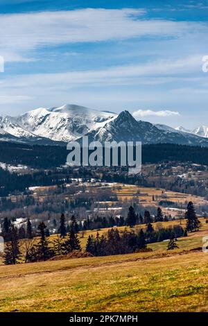 A beautiful view of the High Tatras from the Łapszanka pass. Mountain landscape in the environment. Tatra Mountains, Poland Stock Photo