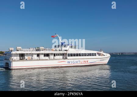 England, Hampshire, Portsmouth, Portsmouth Harbour, Wightlink Passenger Ferry Wight Ryder 1 Stock Photo