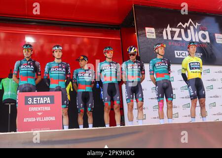 Errenteria, Spain. 05th Apr, 2023. The BORA - hangsrohe riders during the 3rd Stage of the Itzulia Basque Country 2023 between Errenteria and Amasa-Villabona, on April 05, 2023, in Errenteria, Spain. (Photo by Alberto Brevers/Pacific Press/Sipa USA) Credit: Sipa USA/Alamy Live News Stock Photo