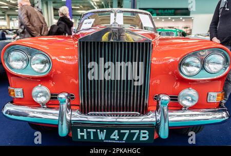 A 1964 Rolls Royce Silver Cloud 111 Chinese Eye Classic Car Show London 2023 Stock Photo
