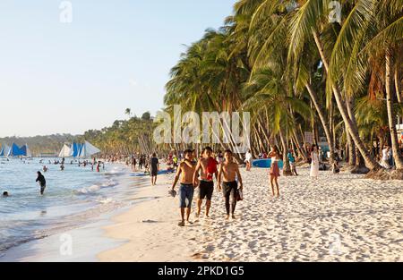 White Beach, Station 2, Barangay Balabag, Boracay Island, Visayas Island Group, Philippines Stock Photo