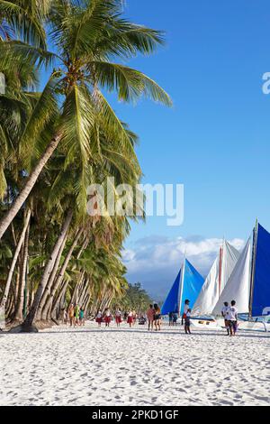 Traditional boats at White Beach, Station 2, Barangay Balabag, Boracay Island, Visayas Island Group, Philippines Stock Photo