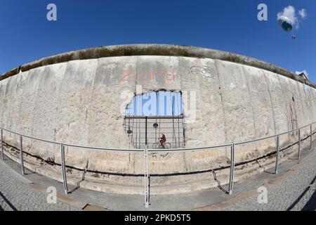 Remains, Berlin Wall, Niederkirchnerstrasse, Kreuzberg, Berlin, Germany Stock Photo