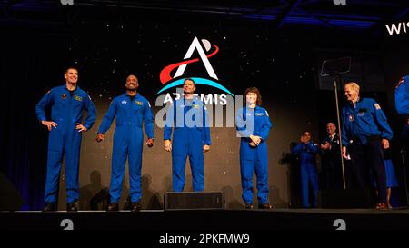 NASA Administrator, Bill Nelson, introduces the crew of Artemis II in Houston, U.S.A. 3 April 2023 Stock Photo