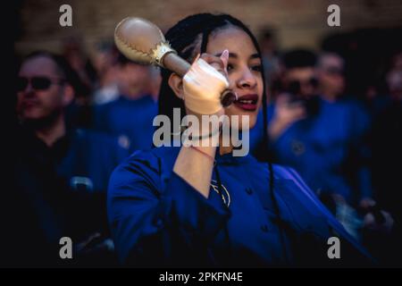 Calanda, Spain. 07th Apr, 2023. The wounded knockles of a drummer during the 'Tamborrada' on Good Friday in the municipality of Calanda. Credit: Matthias Oesterle/Alamy Live News Stock Photo