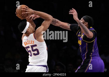 Phoenix Suns forward Darius Bazley (55) during the first half of an NBA  basketball game against the LA Clippers, Sunday, April 9, 2023, in Phoenix.  (AP Photo/Rick Scuteri Stock Photo - Alamy