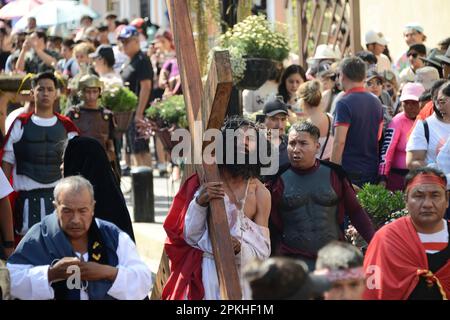 Atlixco, Mexico. 7th Apr, 2023. A person representing Jesus, takes part during the Representation of the Stations of the Cross on Good Friday as part of the Holy Week Celebrations. on April 7, 2023 in Atlixco, Mexico. (Credit Image: © Carlos Tischler/eyepix via ZUMA Press Wire) EDITORIAL USAGE ONLY! Not for Commercial USAGE! Stock Photo