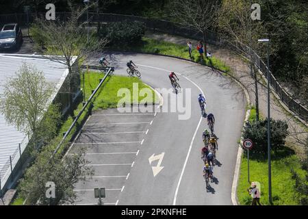 Eibar, Spain. 08th Apr, 2023. Eibar, Spain, April 08th, 2023: The stretched breakout during the 6th Stage of the Itzulia Basque Country 2023 with start and finish in Eibar, on April 08, 2023, in Eibar, Spain. (Photo by Alberto Brevers/Pacific Press) Credit: Pacific Press Media Production Corp./Alamy Live News Stock Photo